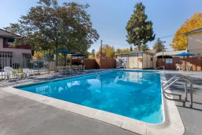 Comfort Inn Bishop - Pool