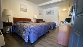 Golden Kent Motel - Room