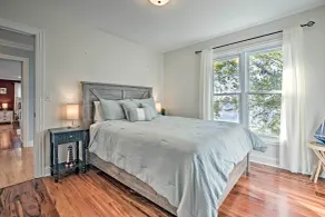 Lakefront Home w/ Game Room, Theater & Dock! - Intérieur