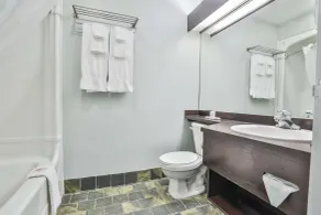 Comfort Inn & Suites - Salle de bain