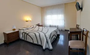 Hostal Hispano - Zimmer