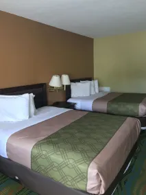 Econo Lodge Inn & Suites Virginia Beach - Norfolk - Habitación