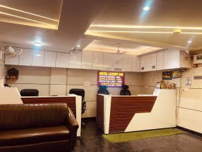 Via Luxury Inn Adarsh Nagar - Reception