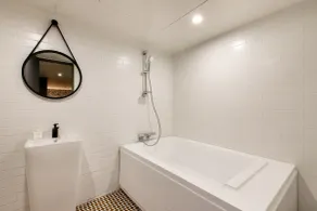 Brown Dot Hotel Minam - Bagno
