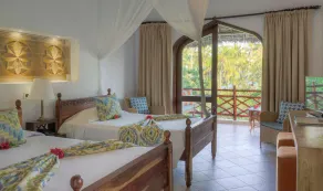 Bluebay Beach Resort & Spa - Room