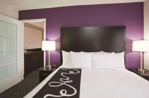 Bloom Hotel - Room