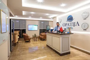 Opatija Hotel - Resepsjon