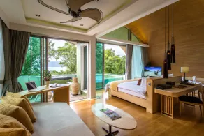 Crest Resort & Pool Villas - Chambre