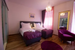 Center Luxury Rooms 3 - Zimmer