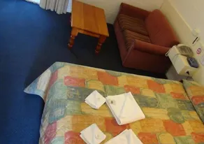 Pathfinder Motel - Room