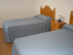 APARTAMENTOS ALBANTA - Værelse