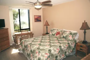 D19 -- Beachfront Bliss - Rom