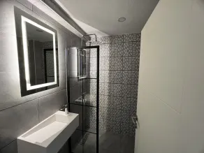 Karaca Suite - Bad
