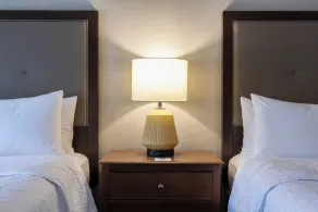 Hampton Inn & Suites Pittsburgh/Harmarville - Habitación