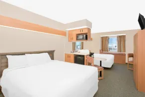 Microtel Inn & Suites by Wyndham Colfax - Zimmer