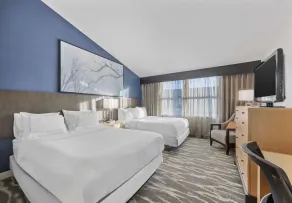 DoubleTree Suites by Hilton Hotel Huntsville South - Room