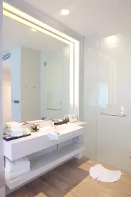 The Hotspring Beach Resort & Spa - SHA Extra Plus - Salle de bain
