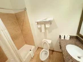 Westwood Inn Extended Stay Gonzales TX - Badezimmer