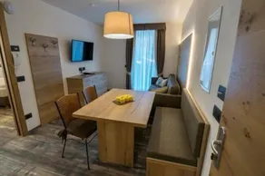 Albergo Dimaro Wellness Hotel - Zimmer