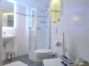 Damai Apartment - Bathroom