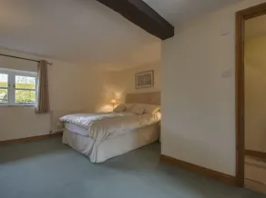 Owls Roost - Interior