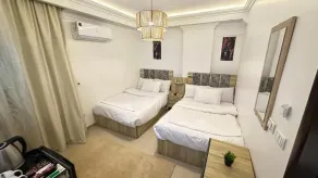 Pearl pyramids Inn - Room