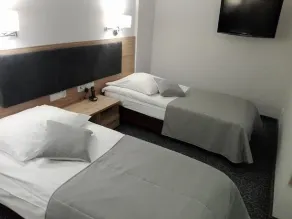 Hotel Gromada - Rum