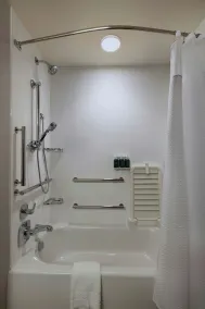 Courtyard St. Louis Brentwood - Salle de bain