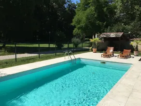 Château de Montabert - Piscine