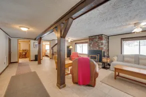 Hike & Ski: Cabin w/ Fireplace in Franconia! - Innenbereich
