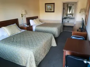 Traveler's Choice Motel - Chambre