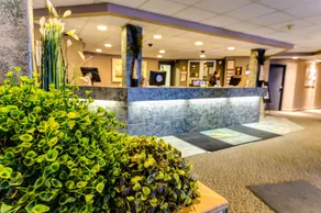 Quality Inn West Edmonton - Reception