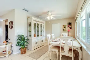 Sunny Port St Lucie Home: Lanai & Golf Course View - Interior