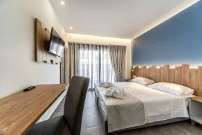 Pollis Hotel - Chambre