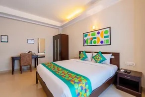 Treebo Ivory White Inn - Room