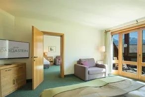 Hotel Das Gastein - ganzjährig inklusive Alpentherme Gastein & Sommersaison inklusive Gasteiner Bergbahnen - Vue de la chambre
