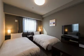 Hotel Route-Inn Grand Tokyo Asakusabashi - Chambre