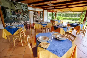 HOTEL Al FARO , SPIAGGIA LA CINTA ,SAN TEODORO - Restaurant