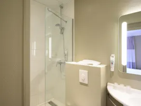 ibis Paris Tour Montparnasse 15eme - Bad