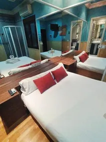 Hostal Avenida Andalucia - Solo Adultos - Spa