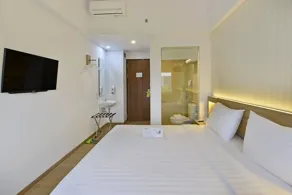 Whiz Prime Hotel Basuki Rahmat Malang - Room