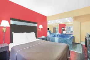 Howard Johnson by Wyndham North Bergen - Chambre