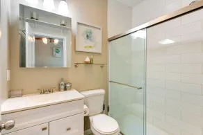Charming Edgemere Home w/ Deck & Grill! - Bathroom