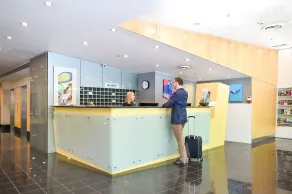 Nesuto Canberra - Reception