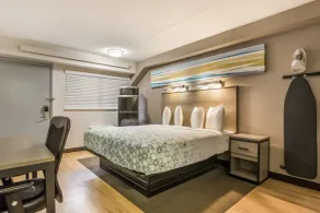 HomeTowne Studios by Red Roof Princeton - Ewing/ Lawrenceville - Chambre