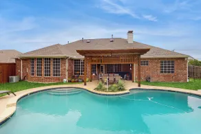 Pool & Outdoor Bar! Spacious Getaway in Sachse - Interiör