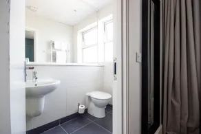 The Martello Hotel - Bathroom