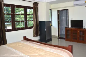 Kate House Bangsaphan - Room