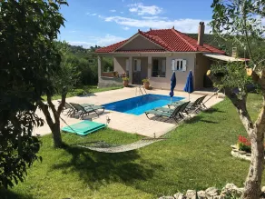 Villa Planos by Villa Select - Piscina