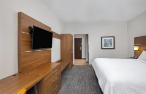 Holiday Inn Express & Suites - Carrollton West by IHG - Habitación